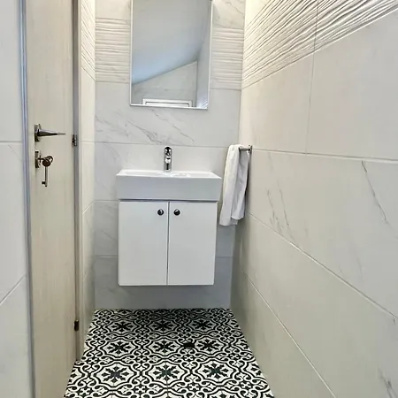 Alasia Ll Kapparis Villa *