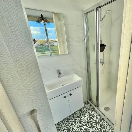 Alasia Ll Kapparis Villa Paralímni